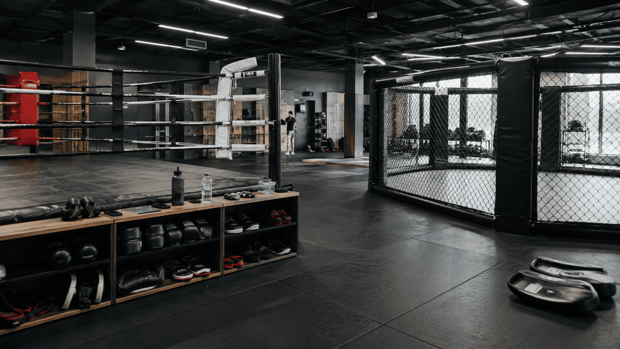 Боксерский ринг или MMA-клетка: что выбрать для зала