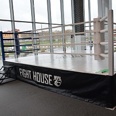 FIGHT HOUSE WFL